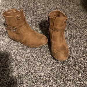 Toddler size 12T booties
